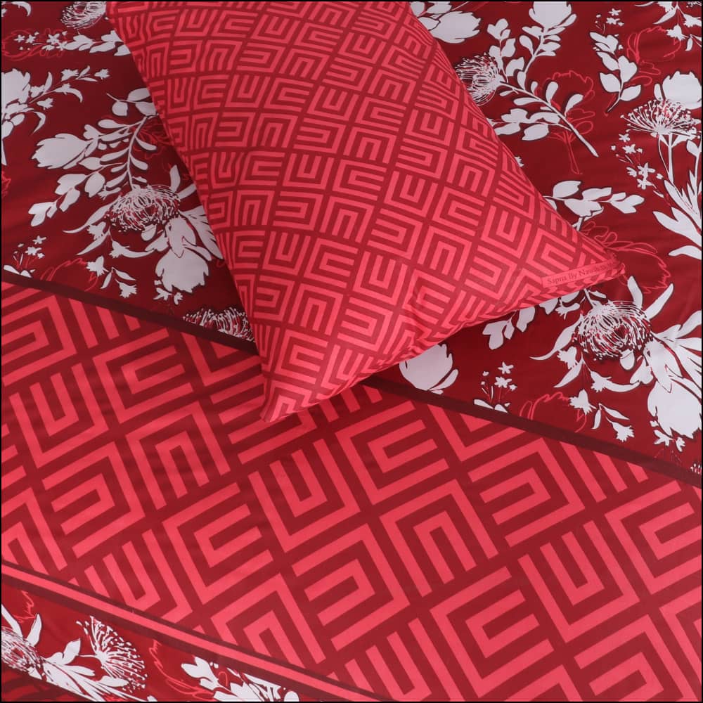 Red Convention (King Size) - Bedsheet Set Bedding